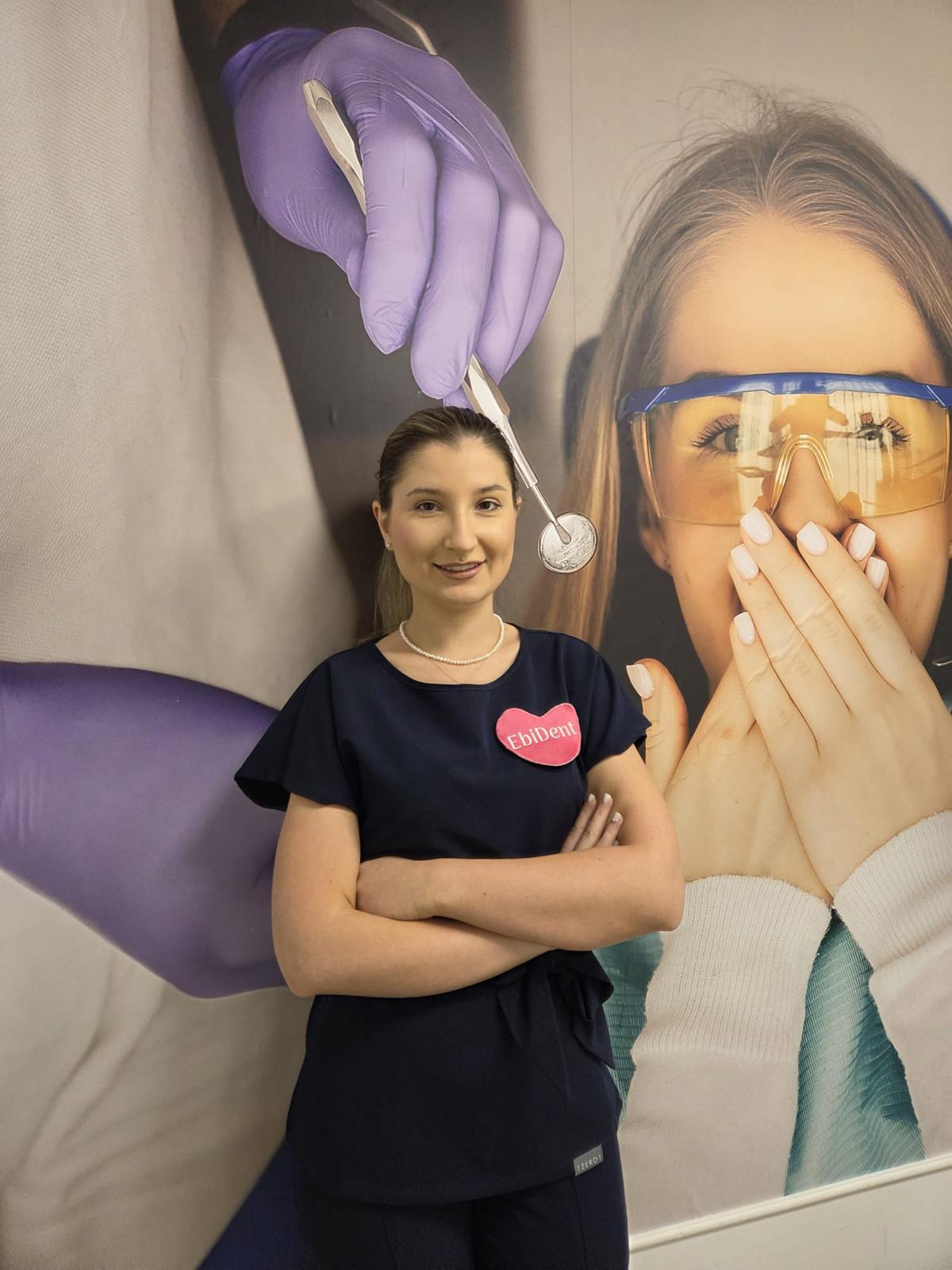 Dr. Sabina Damian