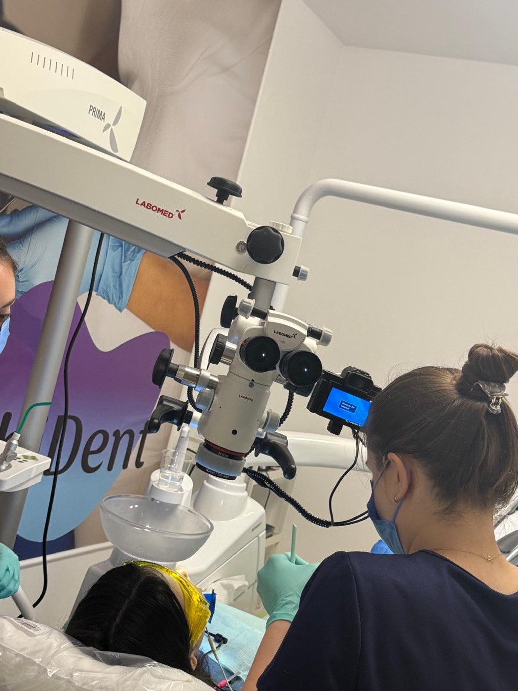 Tratament endodontic la microscop la EbiDent, Sector 3 București