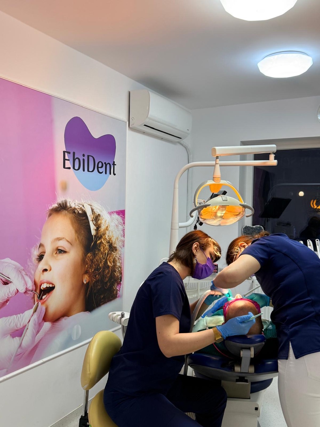 Consultație de pedodonție la EbiDent, Sector 3 București